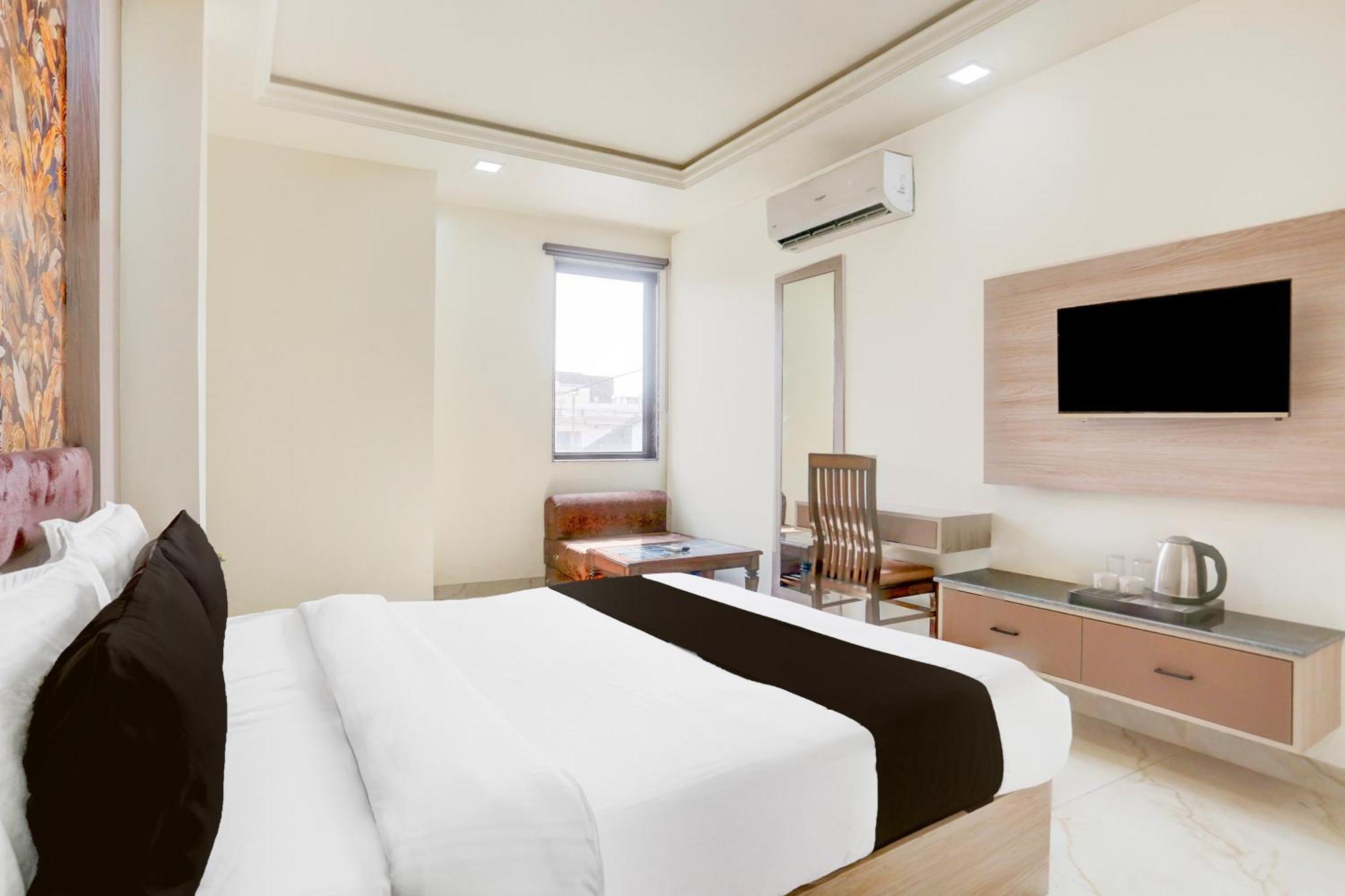 Collection O The Vidya Grand Hotel Rudrapur Exterior photo