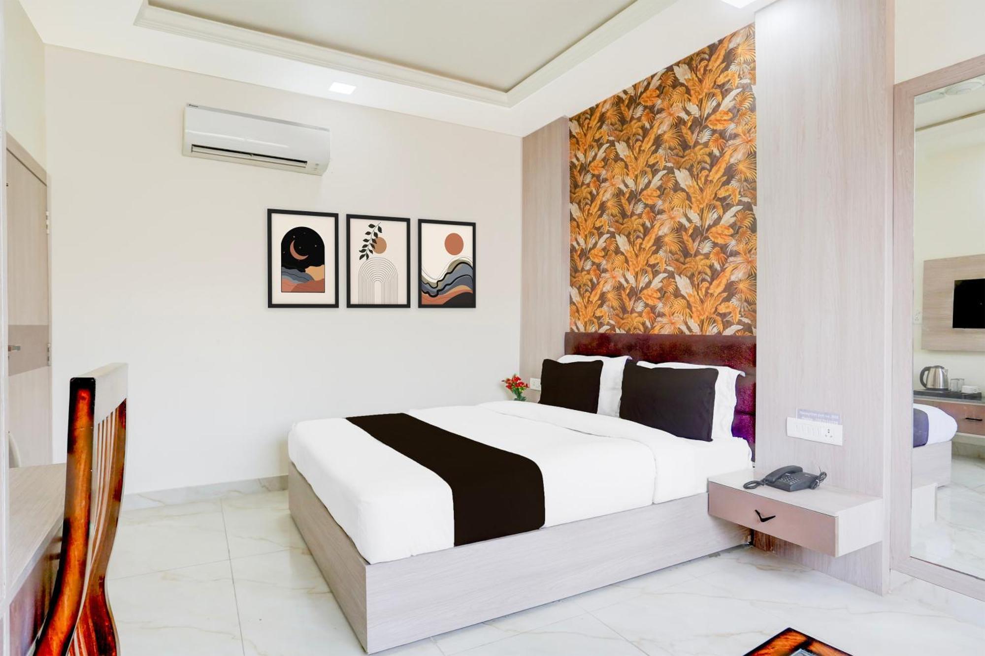 Collection O The Vidya Grand Hotel Rudrapur Exterior photo