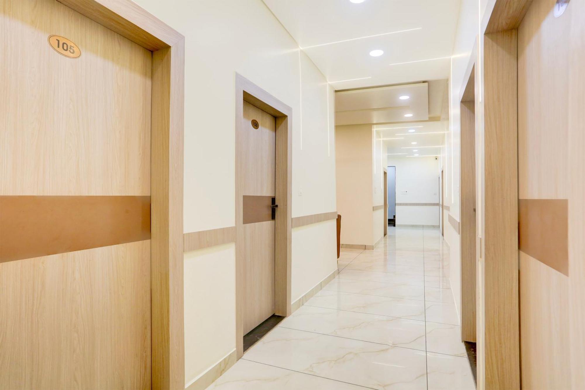 Collection O The Vidya Grand Hotel Rudrapur Exterior photo